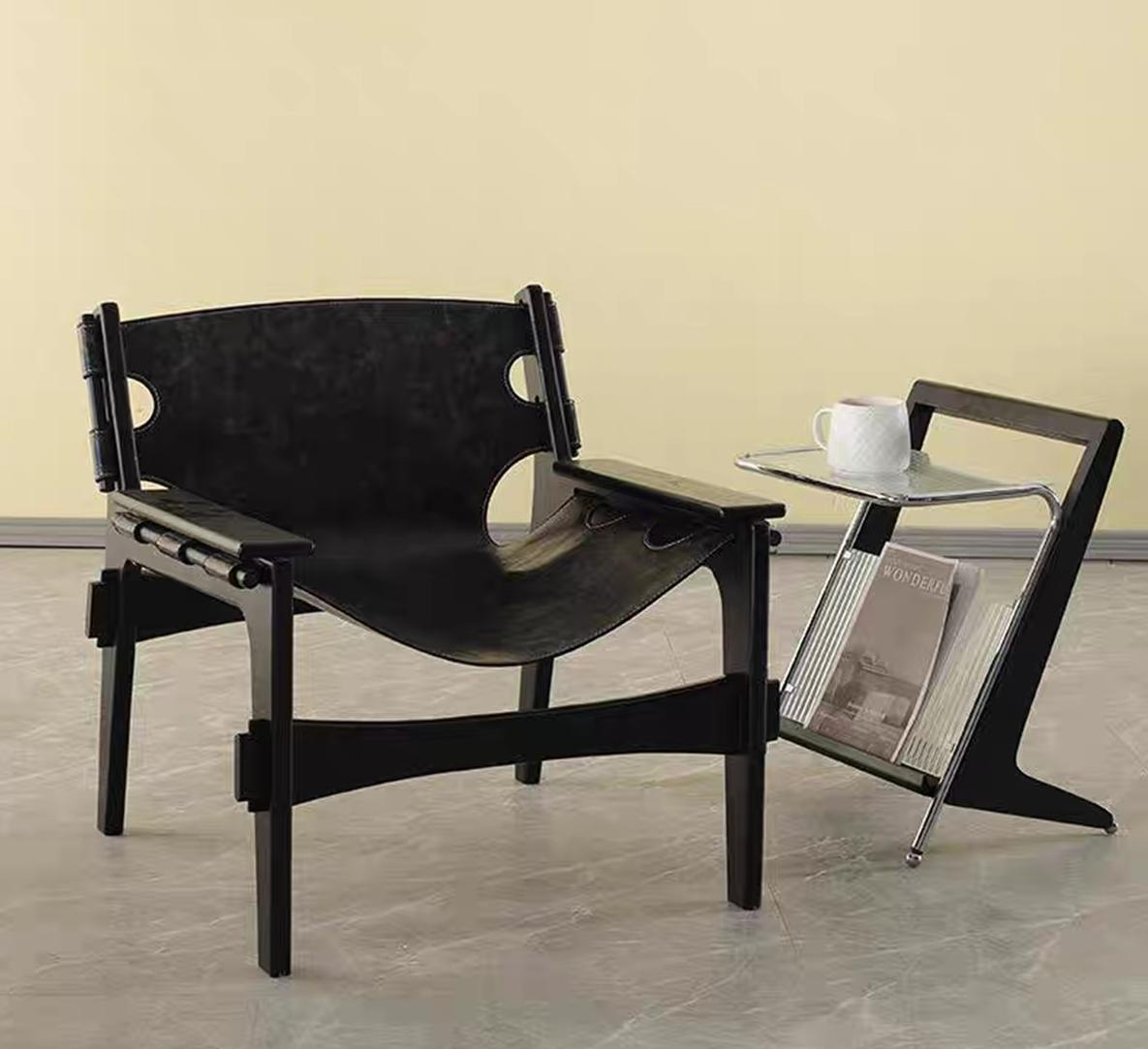 Middle Ages-style single-person sofa chair with leather armrests, a leisure chair made of horse-saddle leather and solid wood, a single-person sofa