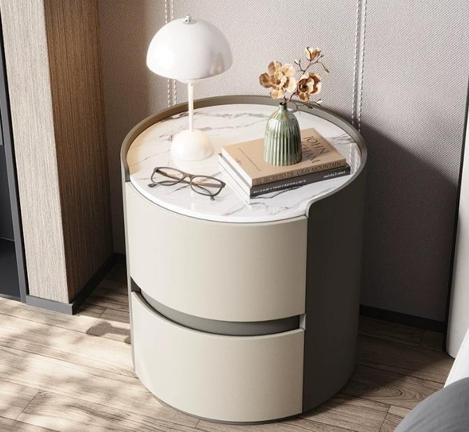 Round bedside table for home use, bedroom, Italian-style bedroom, small bedside table, solid wood creation.